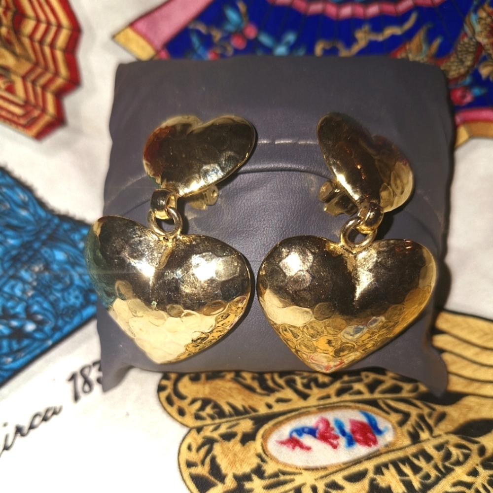 Big Sexy Vintage Heart Clip Ins